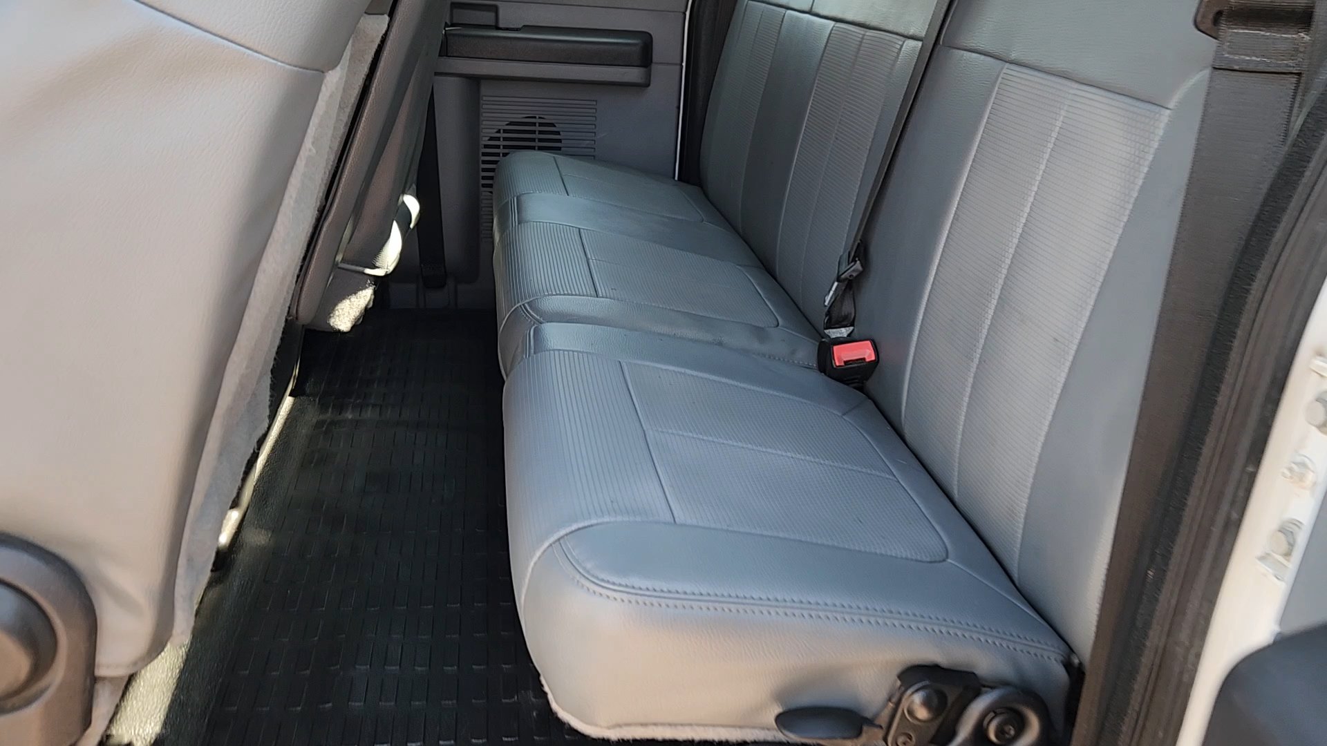 Used 2015 Ford F250 XL w/ Power Equipment Group AWD/4WD image 32