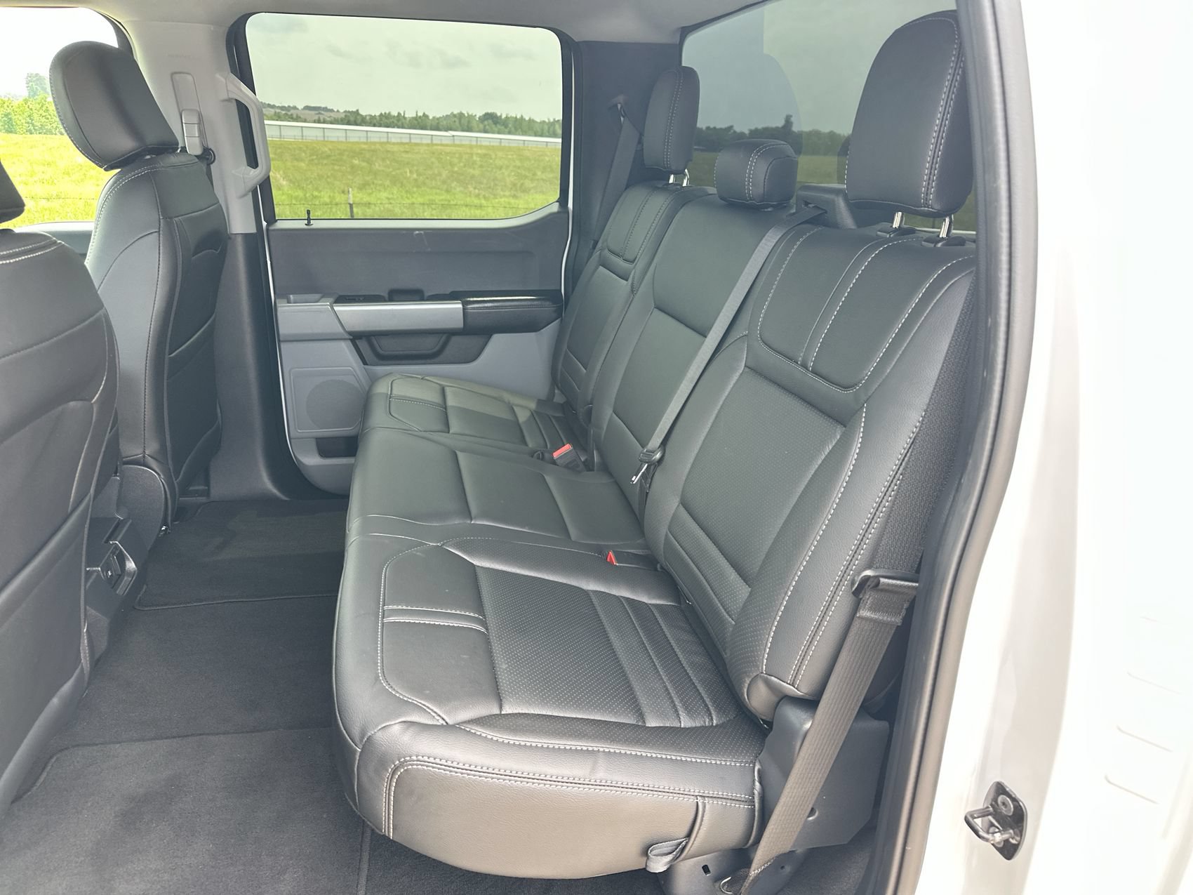 Used 2025 Ford F250 XLT AWD/4WD image 21