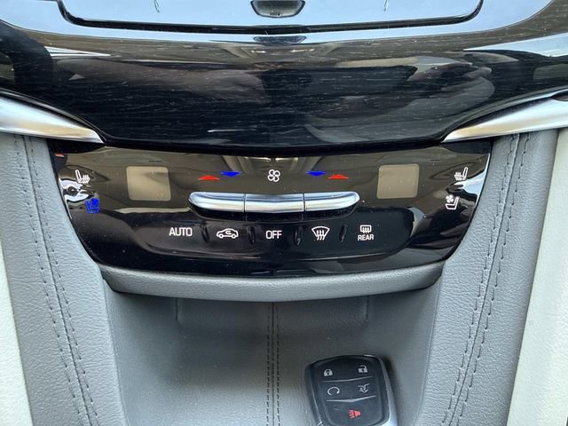 Used 2024 Cadillac XT6 Premium Luxury w/ Technology Package AWD/4WD image 23