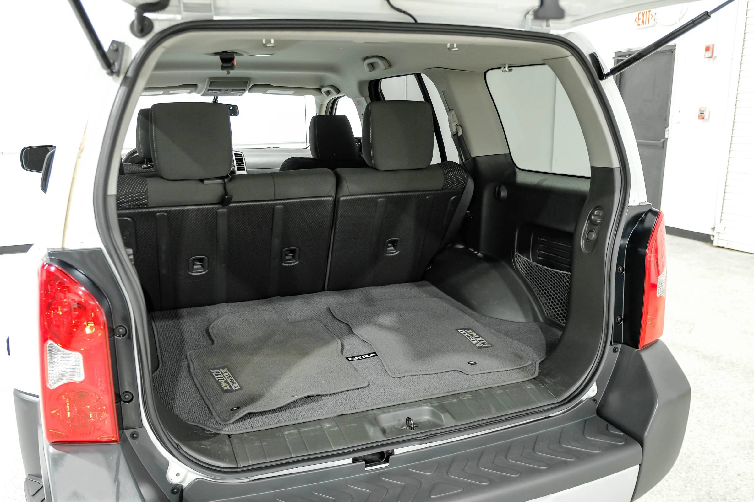 Used 2014 Nissan Xterra PRO-4X w/ Nevada Tow Package AWD/4WD image 54