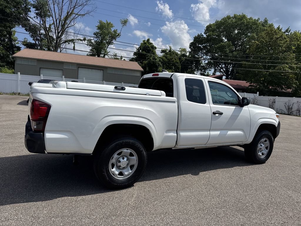 Used 2020 Toyota Tacoma 2WD Access Cab image 3