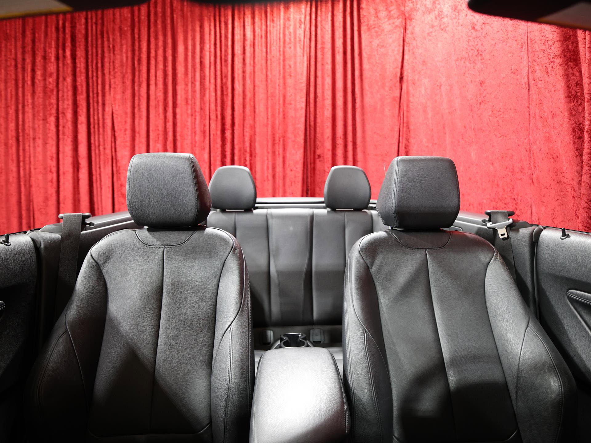 Used 2015 BMW M235i Convertible image 24