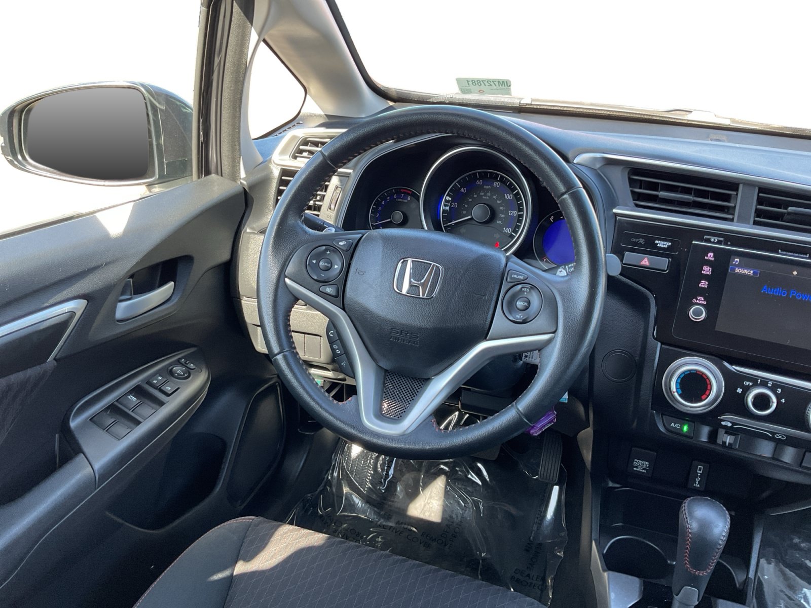 Used 2018 Honda Fit Sport image 11