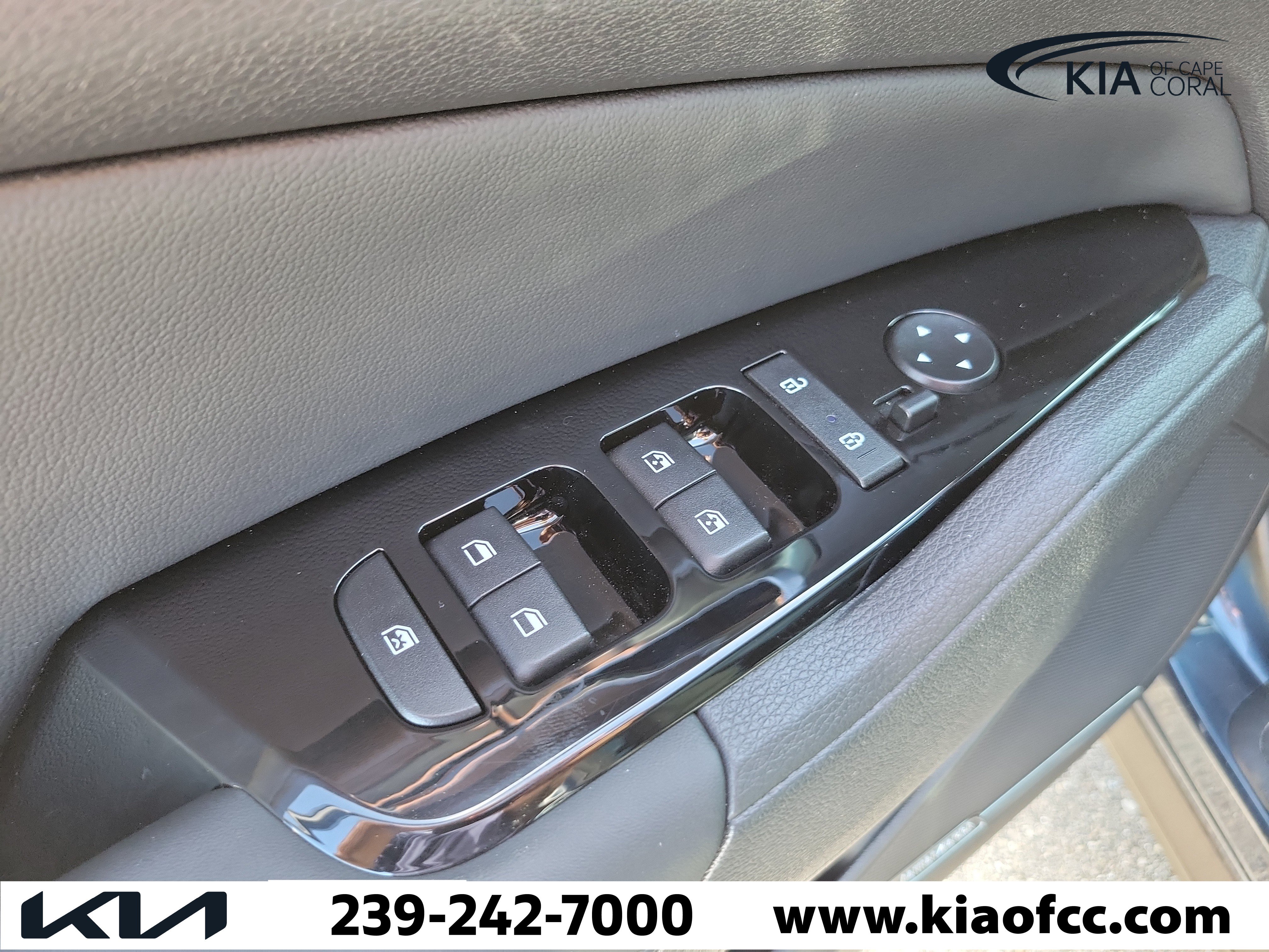 Certified 2024 Kia Sportage X-Line Prestige AWD/4WD image 24