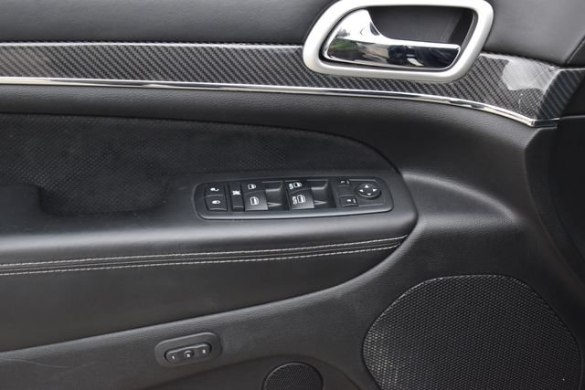 Used 2012 Jeep Grand Cherokee SRT8 w/ Luxury Group II AWD/4WD image 12
