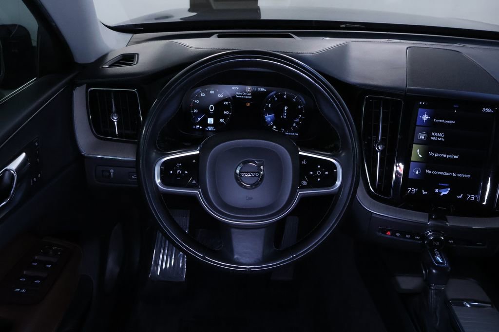 Used 2018 Volvo XC60 T6 Inscription w/ Convenience Package image 22