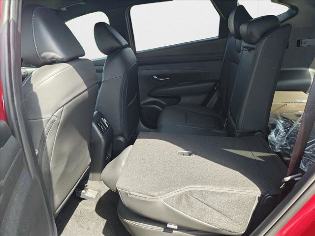 New 2025 Hyundai Tucson XRT image 18