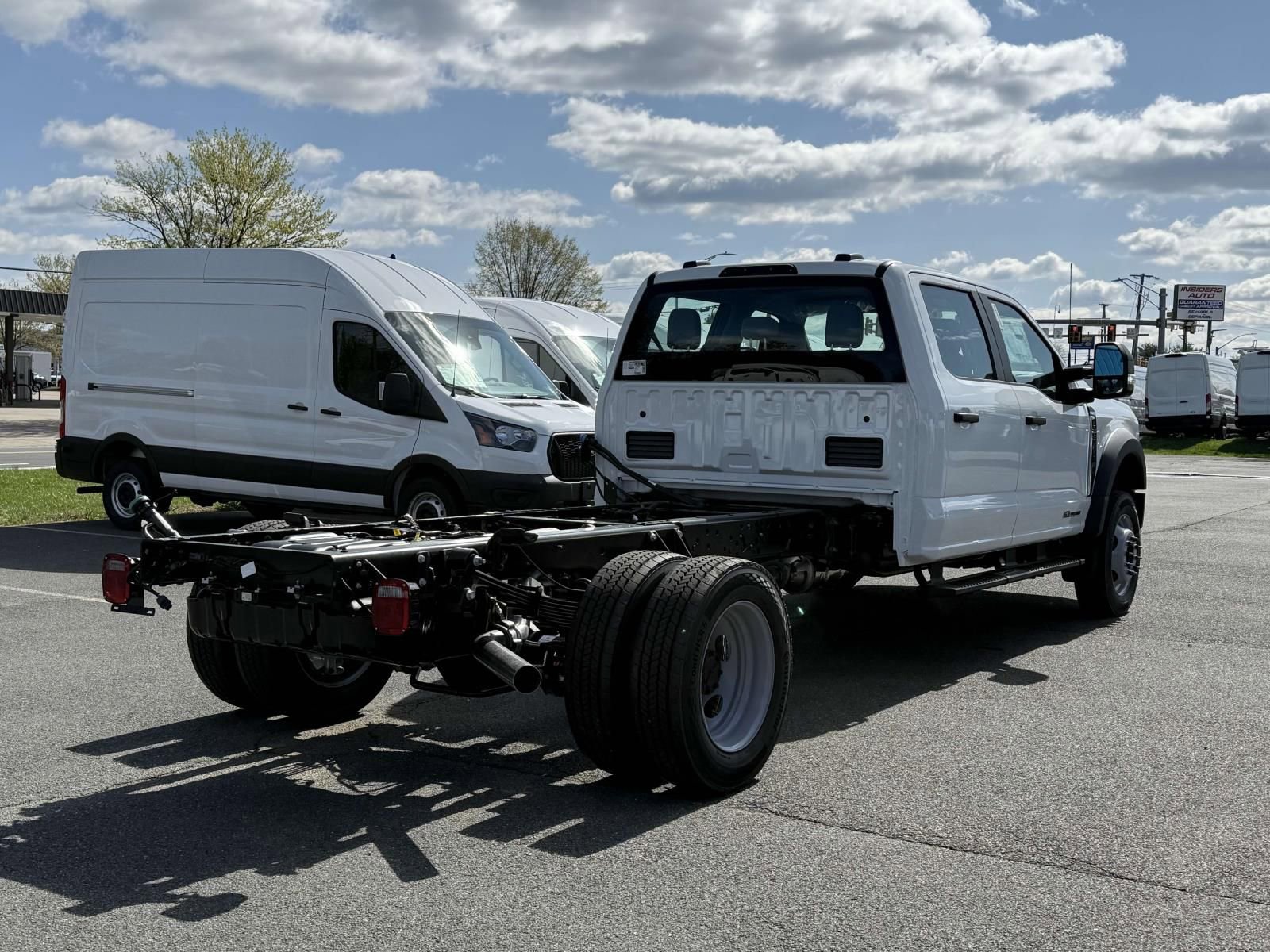 New 2025 Ford F550 4x4 Crew Cab Super Duty image 2