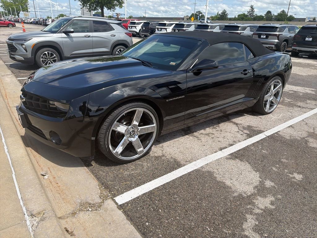Used 2013 Chevrolet Camaro LT RWD image 4