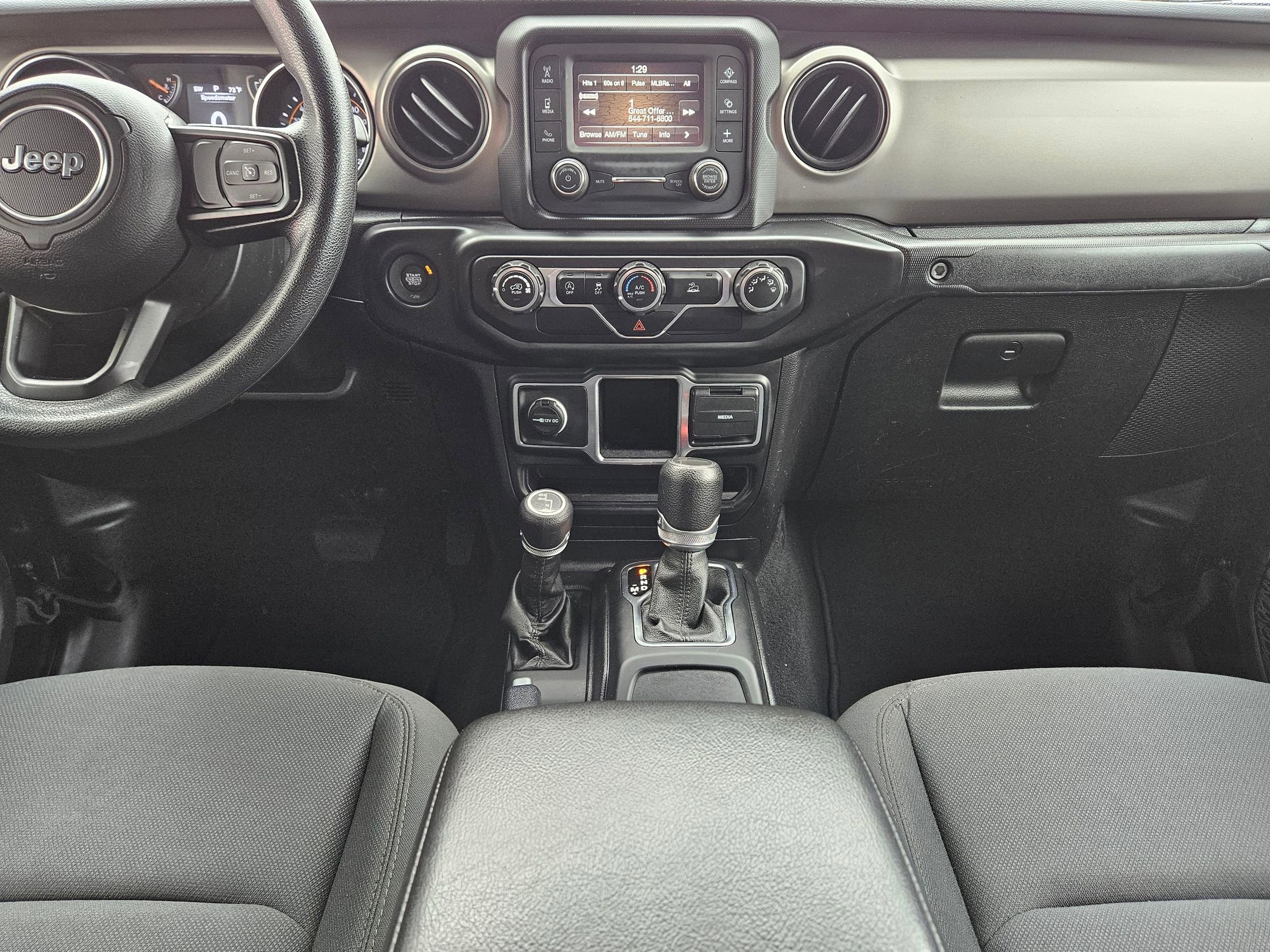 Used 2021 Jeep Gladiator Sport image 10