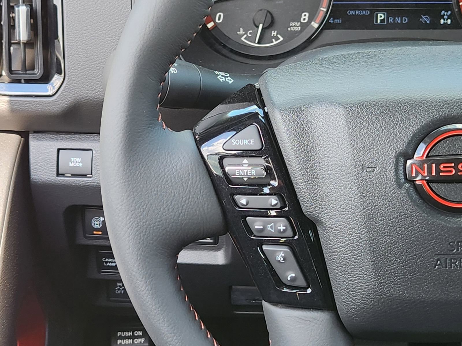 New 2026 Nissan Frontier PRO-4X w/ Pro-4x Convenience Package image 23