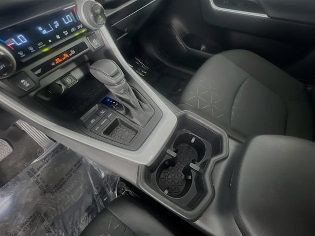 Used 2025 Toyota RAV4 XLE w/ Convenience Package FWD image 25