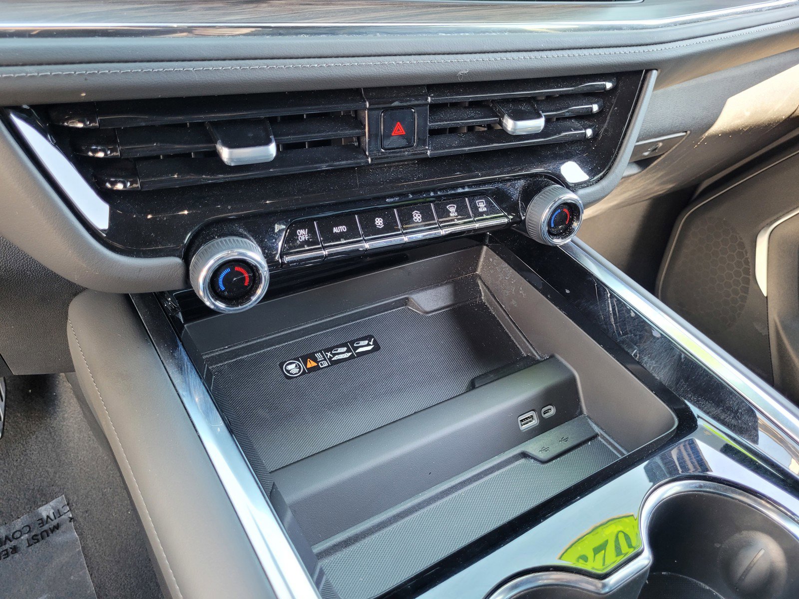 Used 2025 Chevrolet Tahoe LT image 19