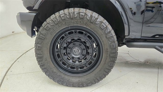Used 2023 Ford Bronco Outer Banks image 59