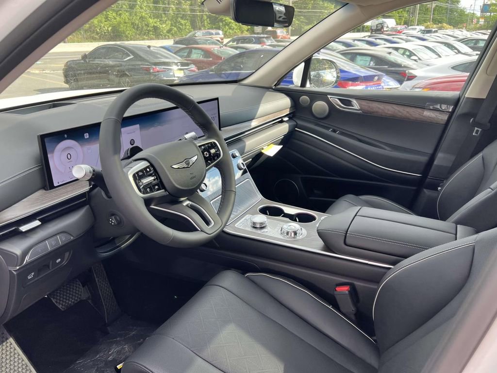 New 2025 Genesis GV80 2.5T Prestige image 14