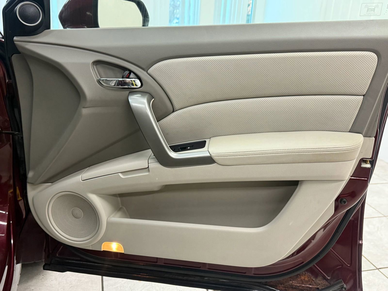 Used 2011 Acura RDX SH-AWD image 22