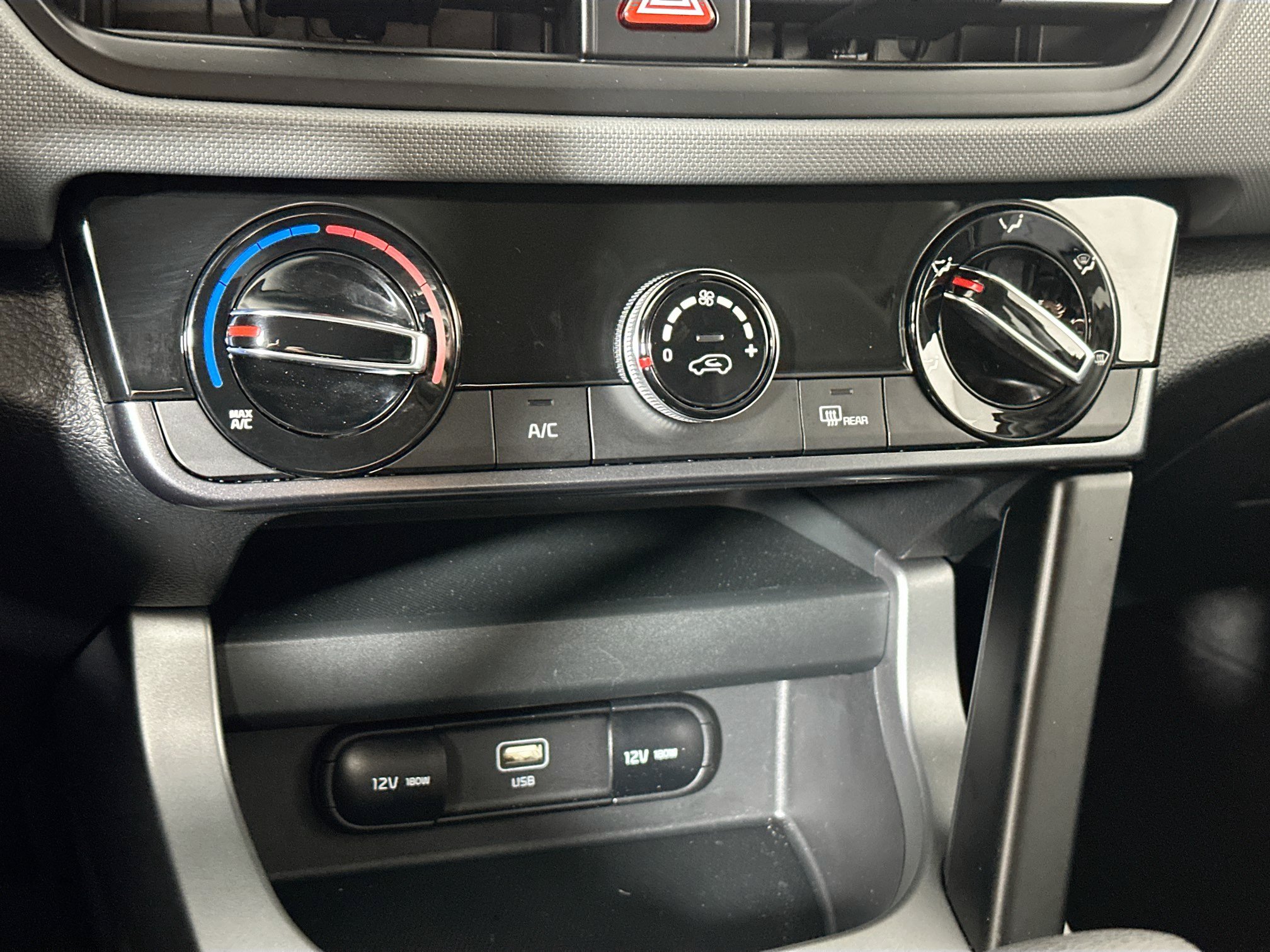 Certified 2026 Kia Seltos LX AWD/4WD image 15