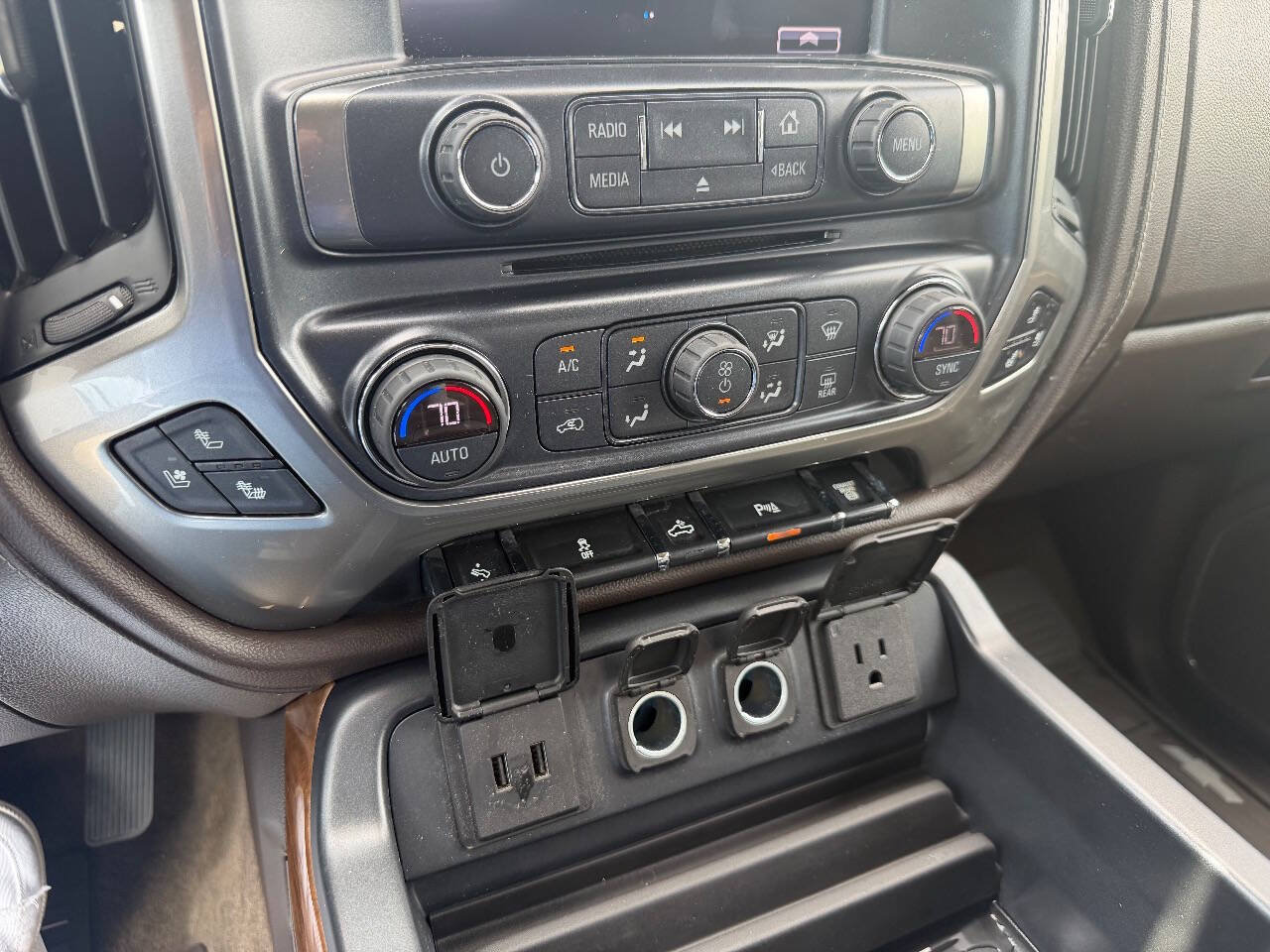 Used 2018 Chevrolet Silverado 3500 LTZ w/ Duramax Plus Package RWD image 31