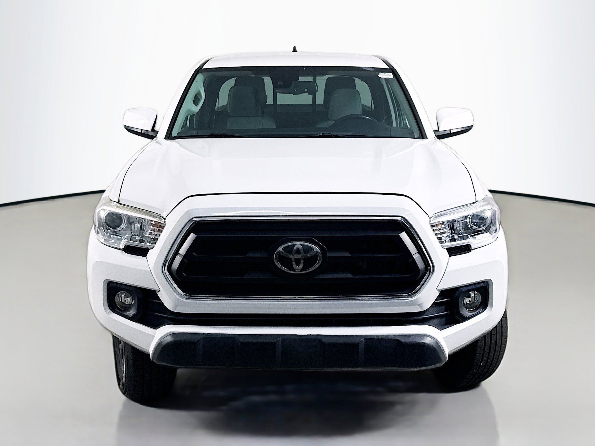 Used 2021 Toyota Tacoma SR5 image 2