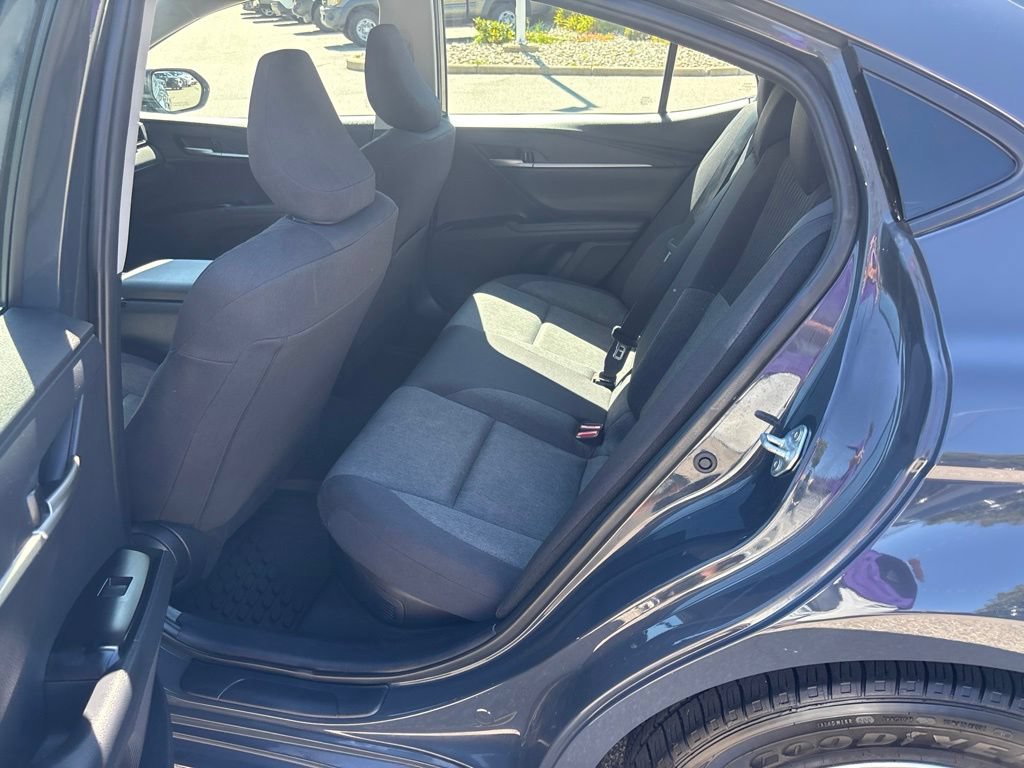 Used 2025 Toyota Camry LE FWD image 14