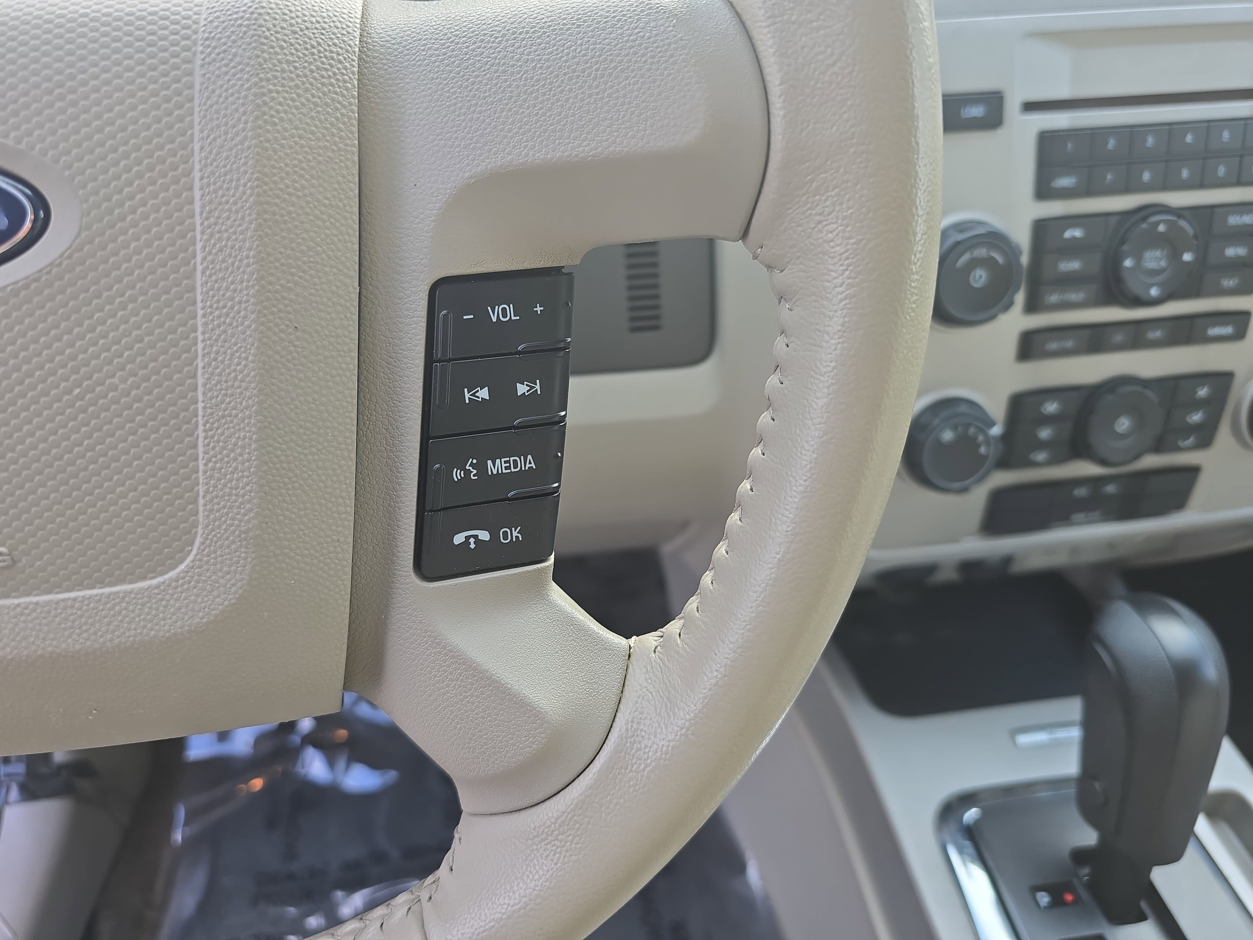 Used 2012 Ford Escape XLT image 18