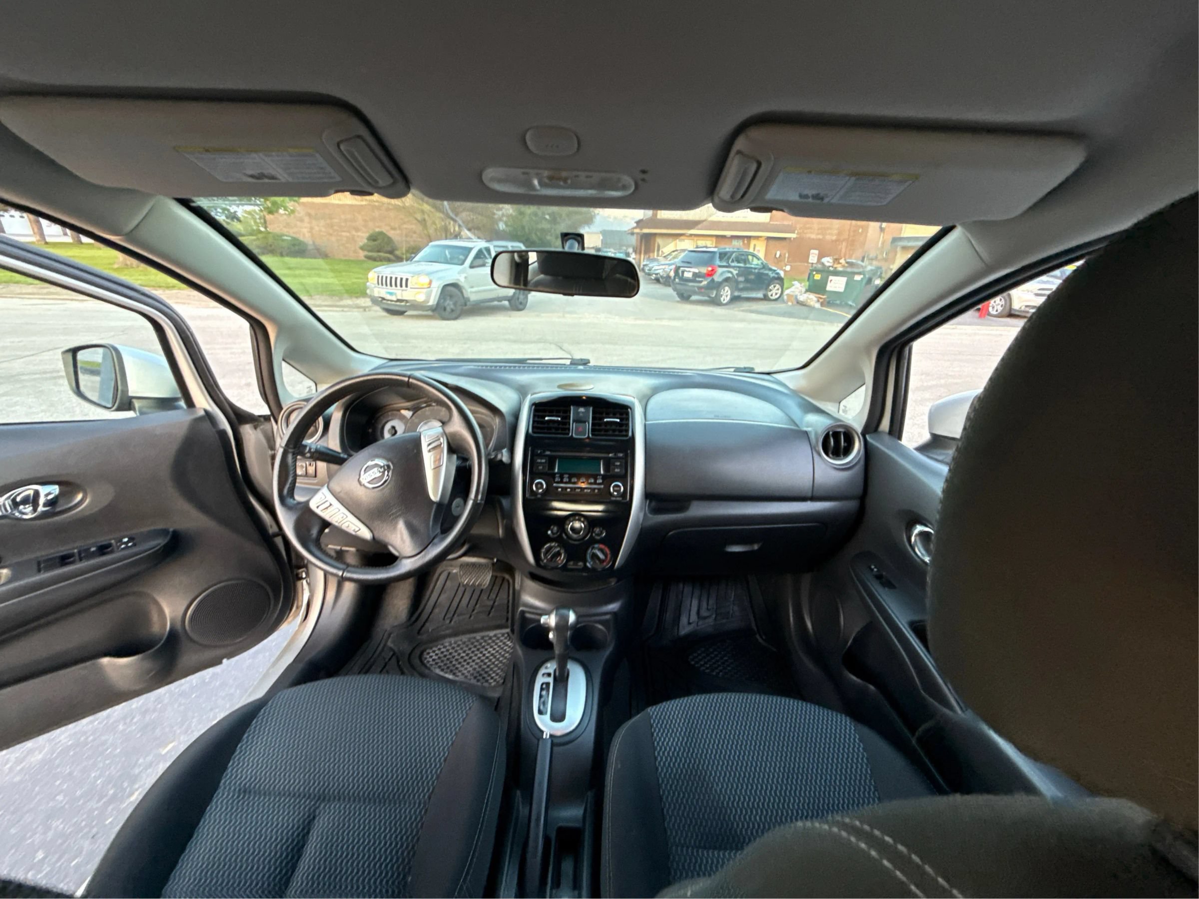 Used 2015 Nissan Versa Note SV FWD image 24