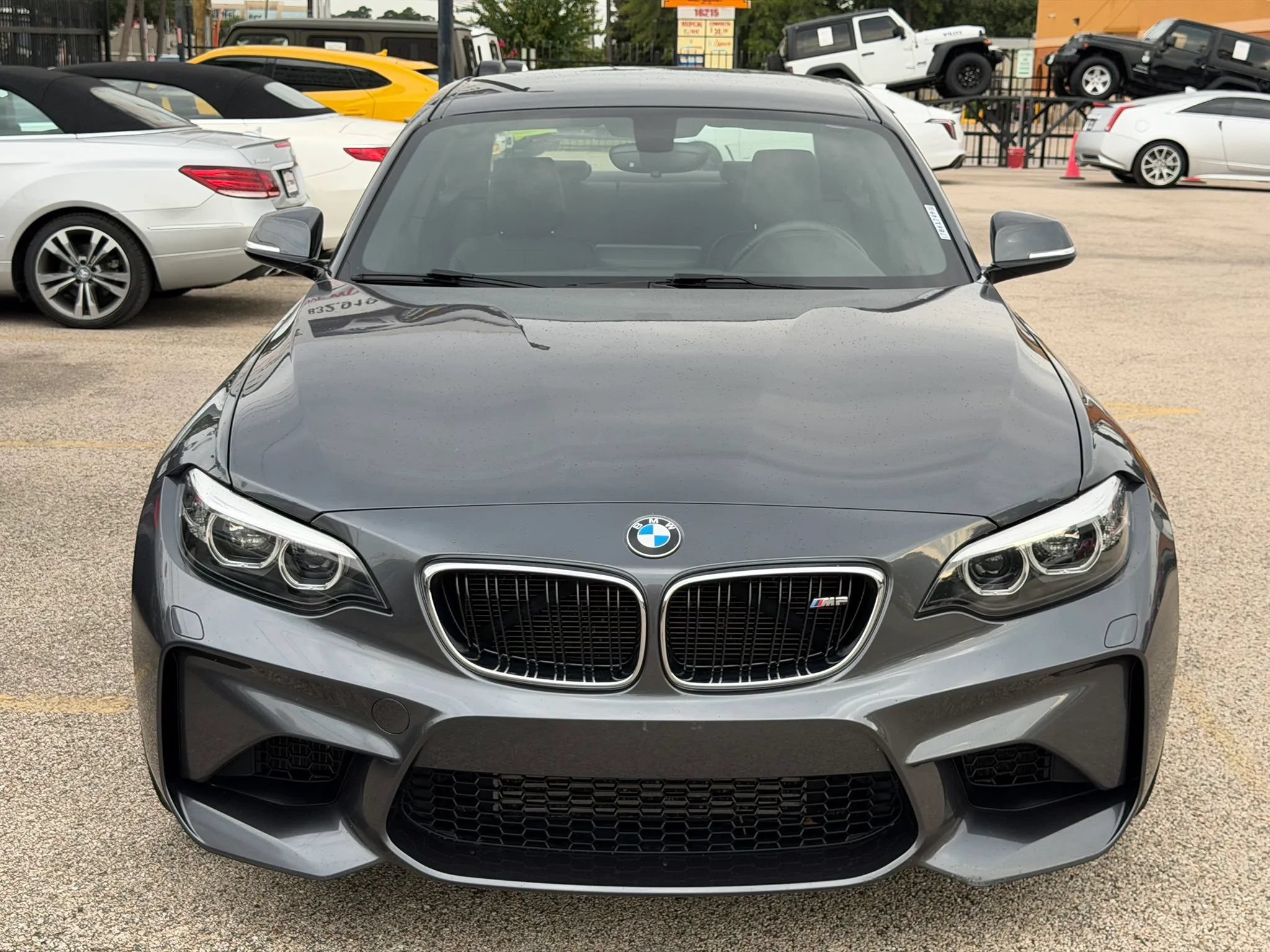 Used 2018 BMW M2 RWD image 2