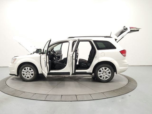 Used 2020 Dodge Journey SE FWD image 12