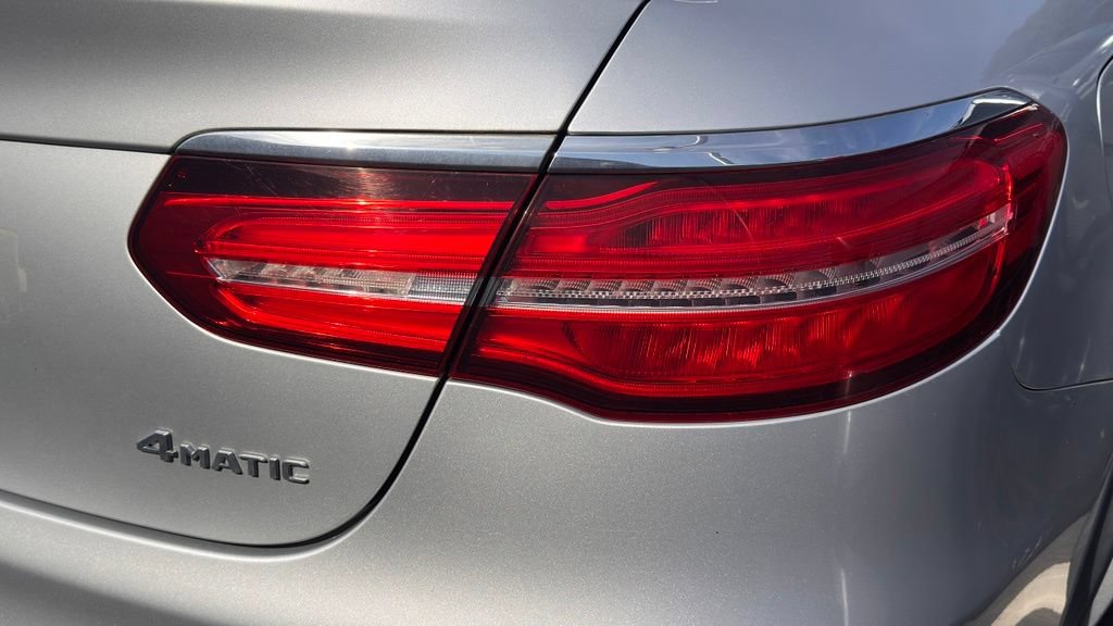 Used 2017 Mercedes-Benz GLC 300 4MATIC Coupe image 7