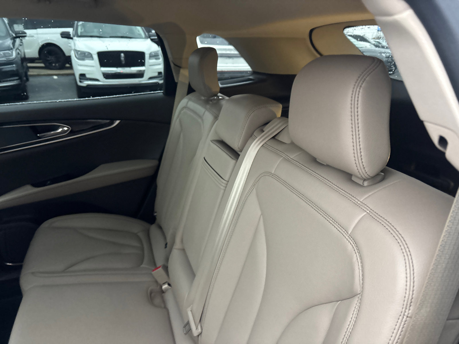 Certified 2023 Lincoln Nautilus FWD w/ Premium Package image 25