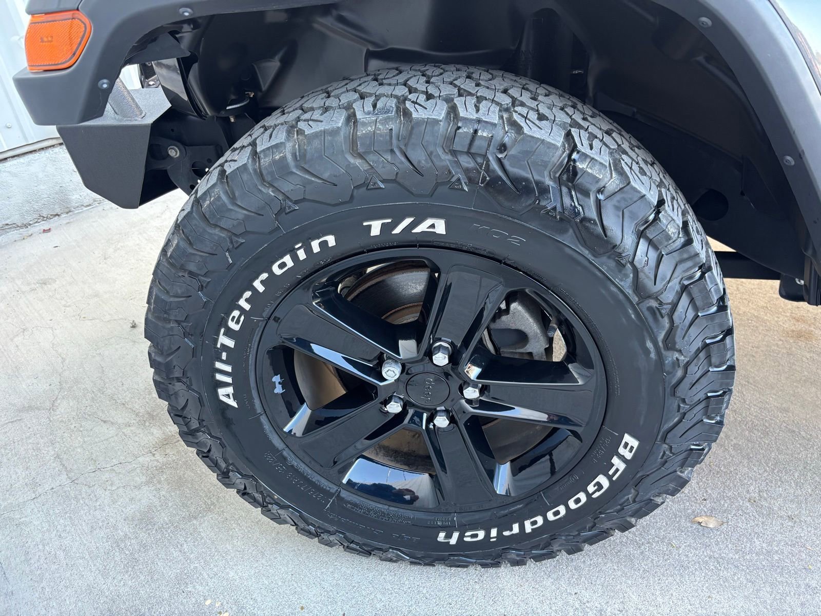 Used 2021 Jeep Wrangler Unlimited Sahara image 11