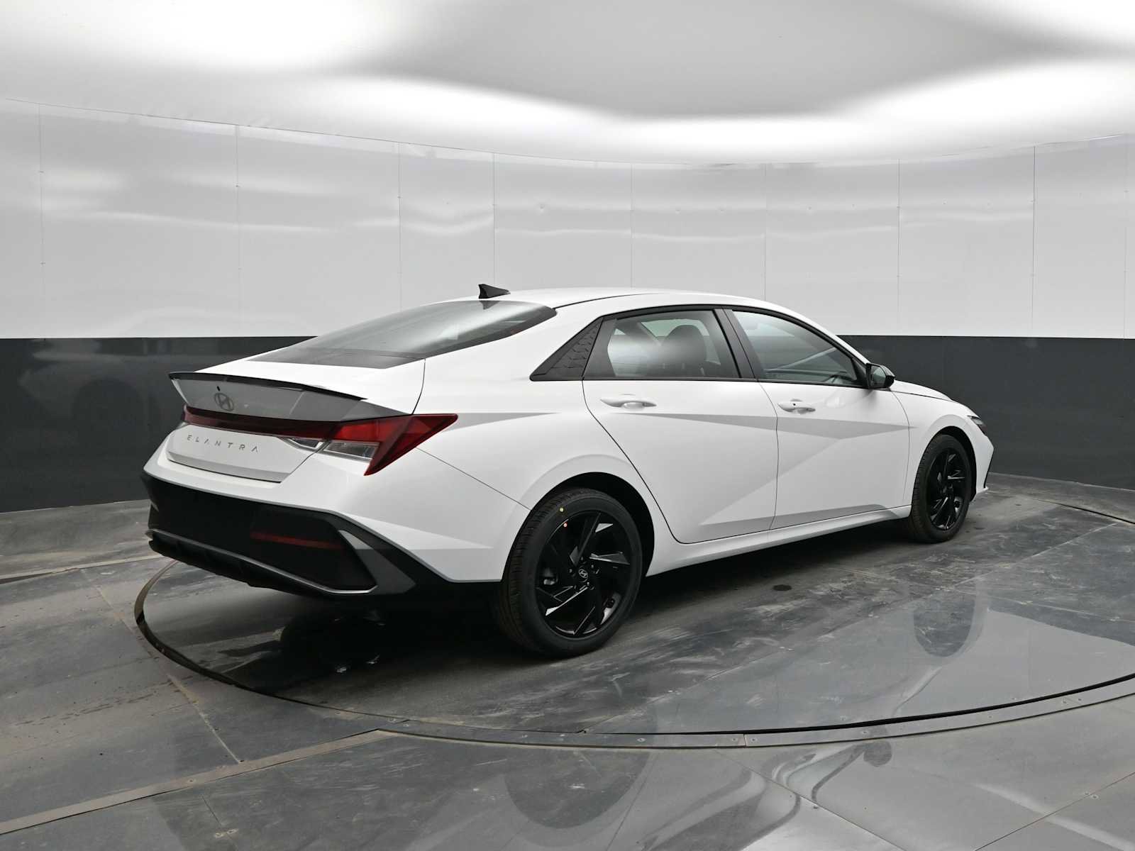 New 2026 Hyundai Elantra Sport w/ Cargo Package image 7