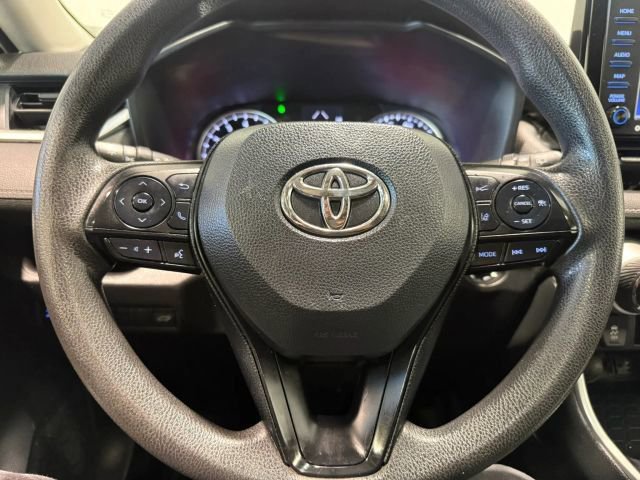 Used 2019 Toyota RAV4 XLE w/ Convenience Package image 15