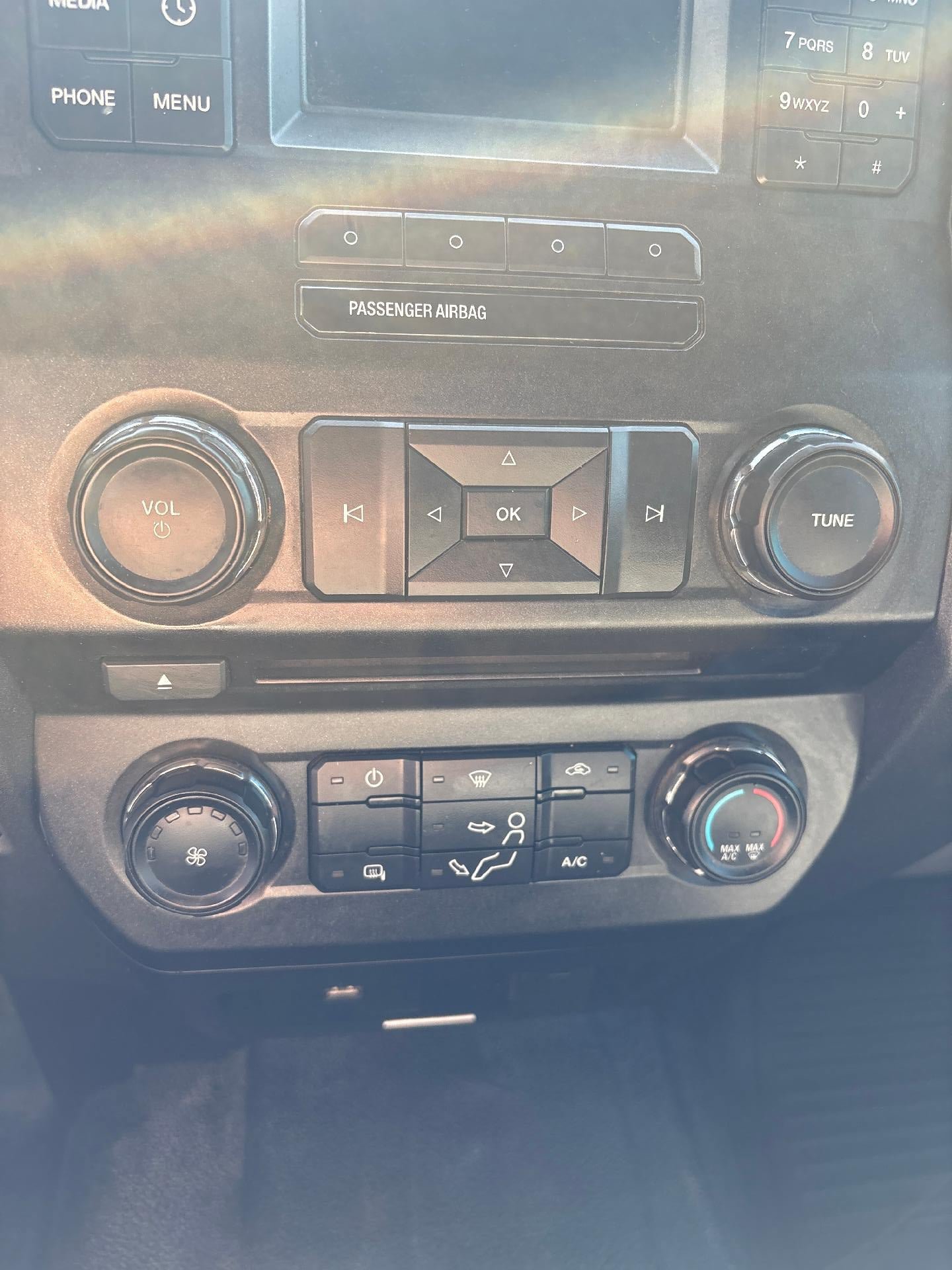 Used 2017 Ford F350 XL w/ Power Equipment Group AWD/4WD image 16