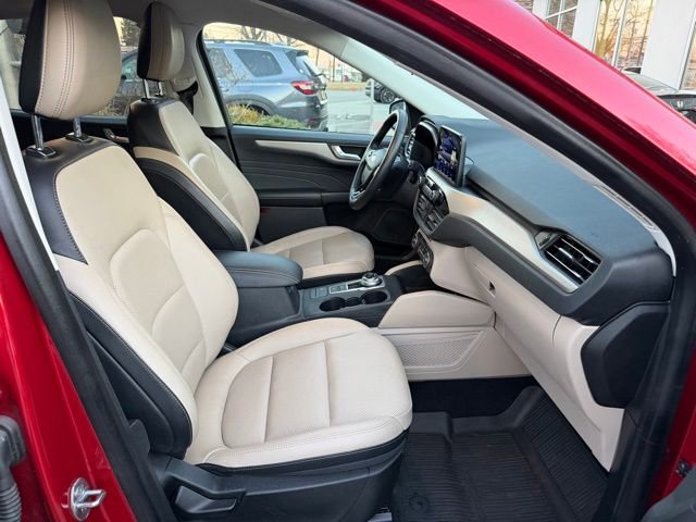 Used 2021 Ford Escape SEL w/ Technology Package image 47