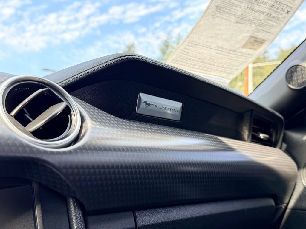 Used 2021 Ford Mustang GT Premium w/ GT Performance Package RWD image 16