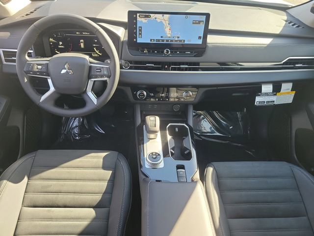 New 2026 Mitsubishi Outlander SE FWD image 17