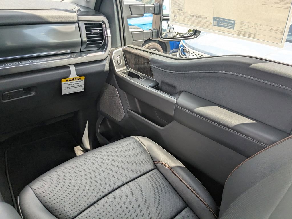 New 2026 Ford F250 Lariat image 30