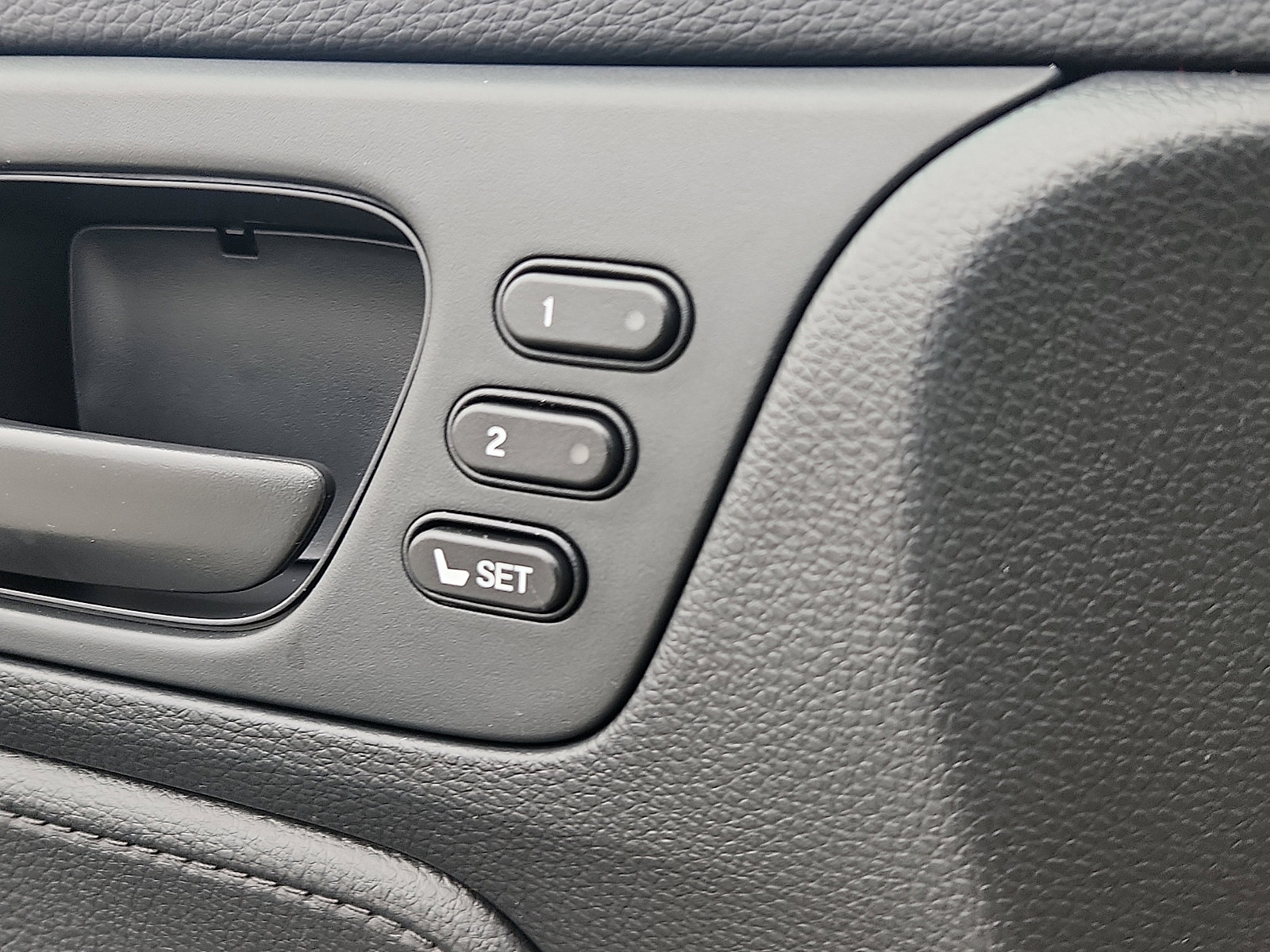 New 2026 Honda Odyssey EX-L image 16