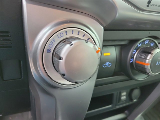 Used 2018 Toyota 4Runner SR5 Premium image 21