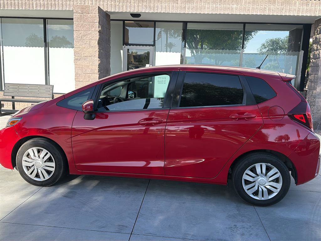 Used 2017 Honda Fit LX image 2