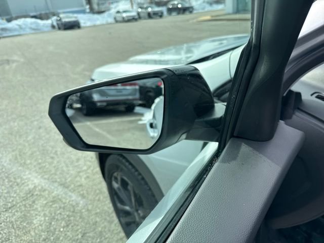 Used 2020 GMC Terrain SLE w/ Driver Convenience Package image 12