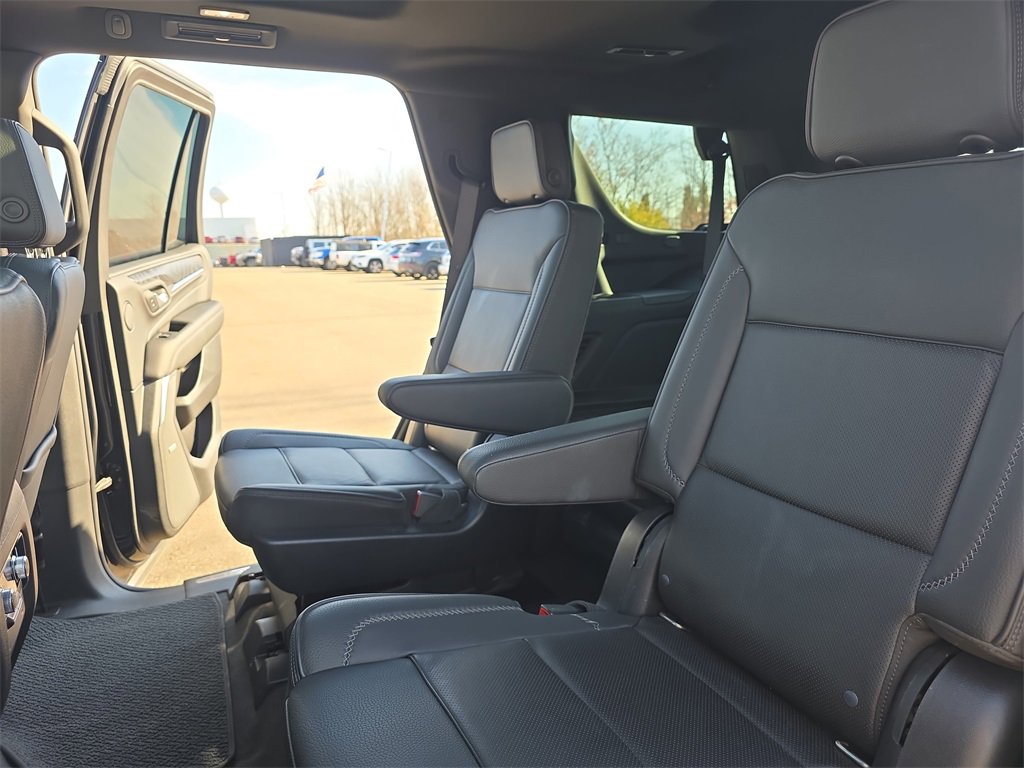 Used 2022 GMC Yukon Denali image 15