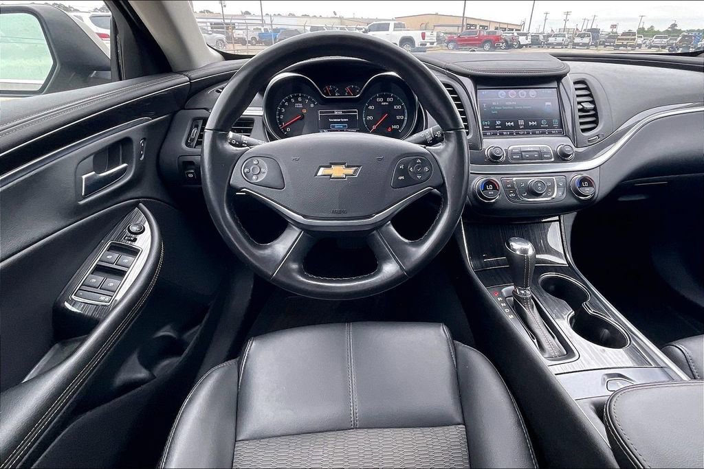 Used 2018 Chevrolet Impala LT FWD image 8