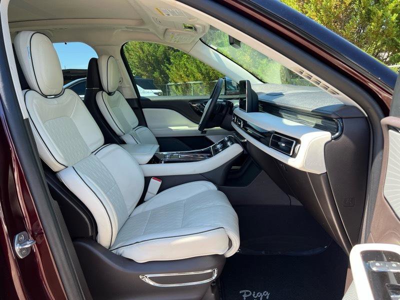 Used 2020 Lincoln Aviator Black Label w/ Dynamic Handling Package AWD/4WD image 22