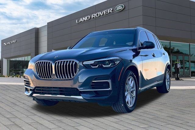 Used 2022 BMW X5 xDrive40i w/ Luxury Seating Package