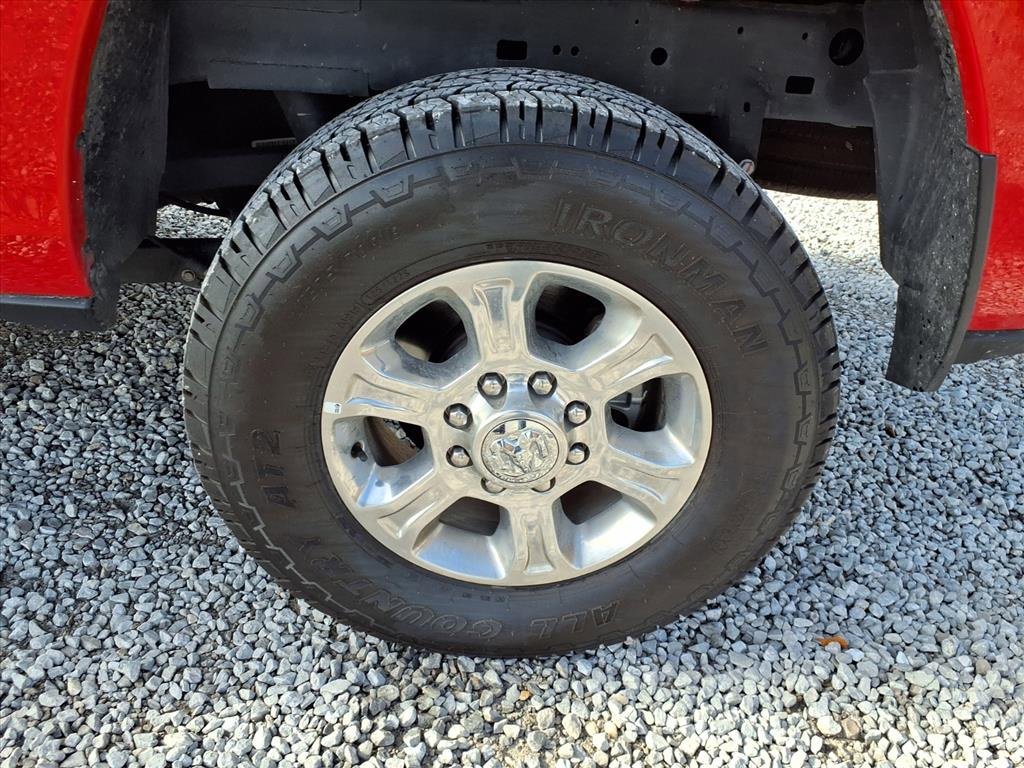 Used 2024 RAM 2500 Big Horn w/ Bed Utility Group image 39