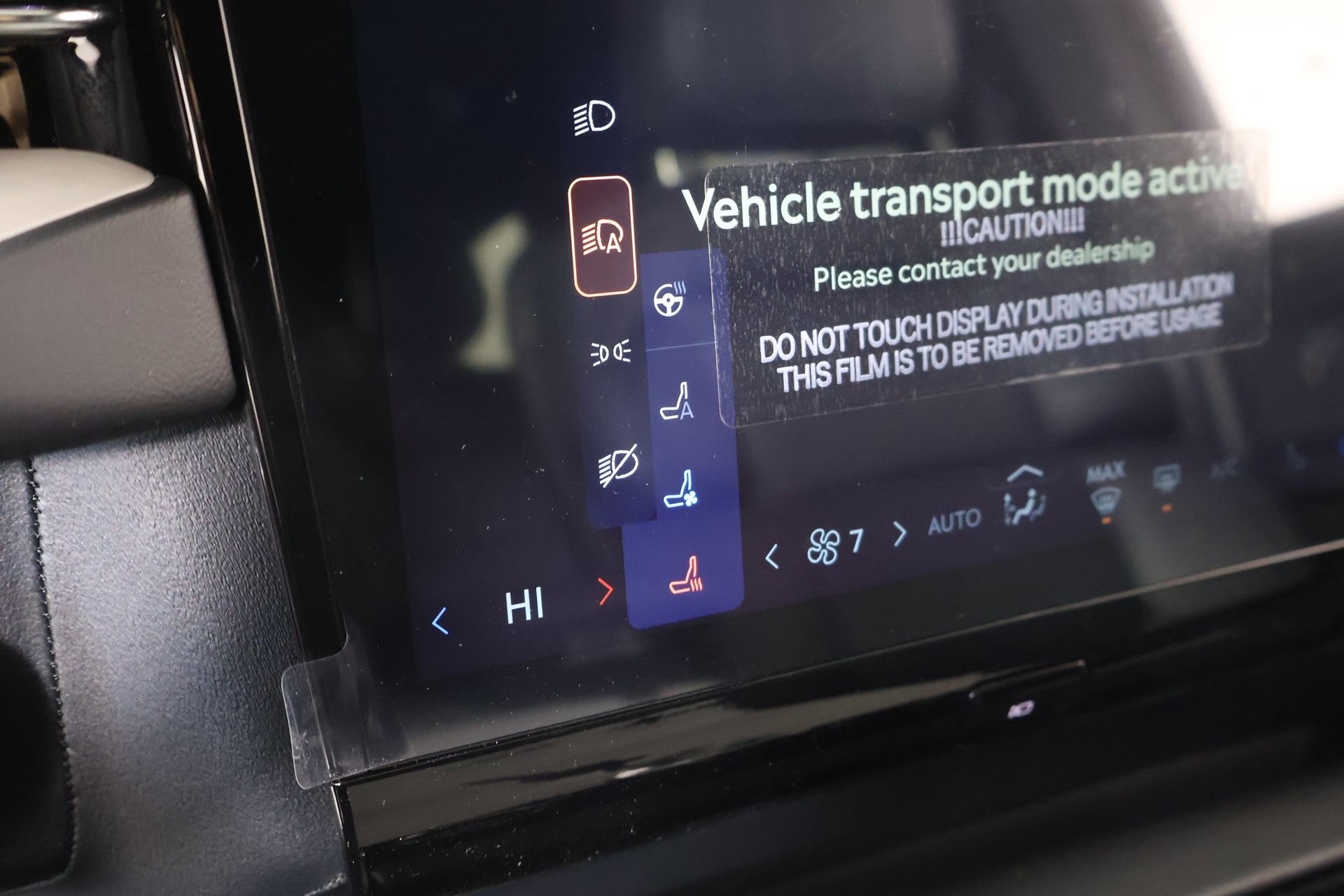 New 2026 Lincoln Navigator Reserve w/ Jet Appearance Package image 7