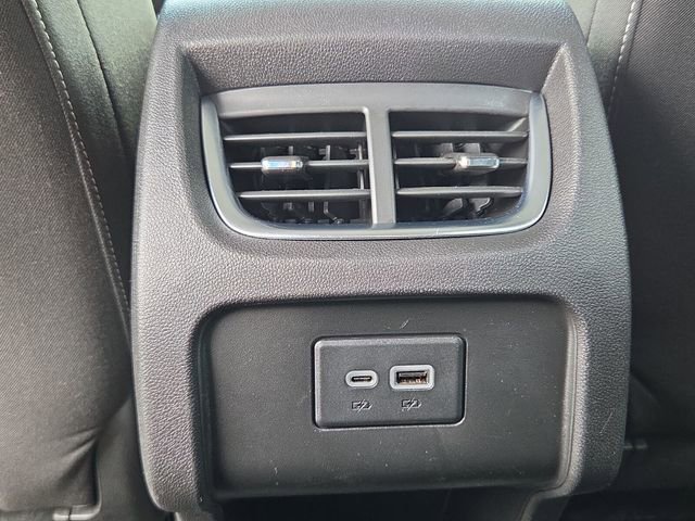 Used 2025 Chevrolet Blazer LT image 16