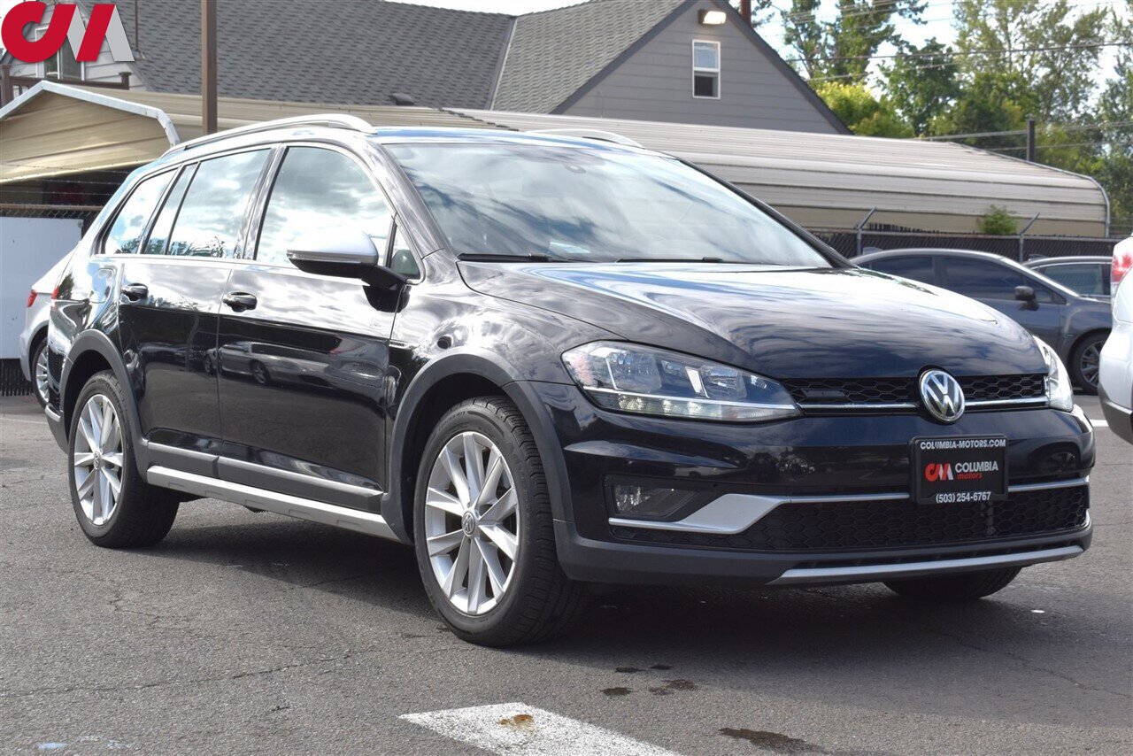 Used 2018 Volkswagen Golf Alltrack SE AWD/4WD image 1